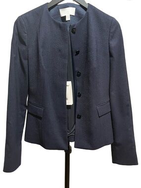 HUGO BOSS women’s size 6 midnight  Navy Round-Neck Button Jacket